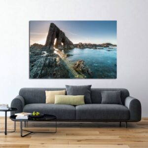 Πίνακας σε καμβά ορθογώνιος "Μagical monolith asturian"